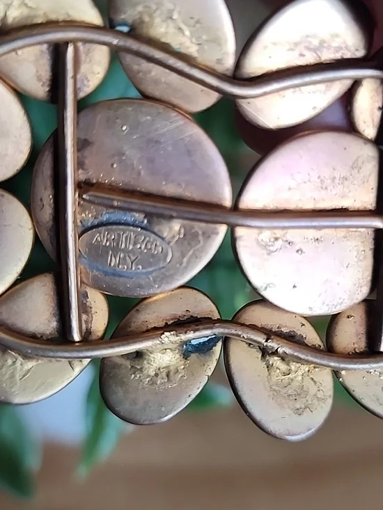 Pink Stone Cluster Brooch - Picture 5 of 10